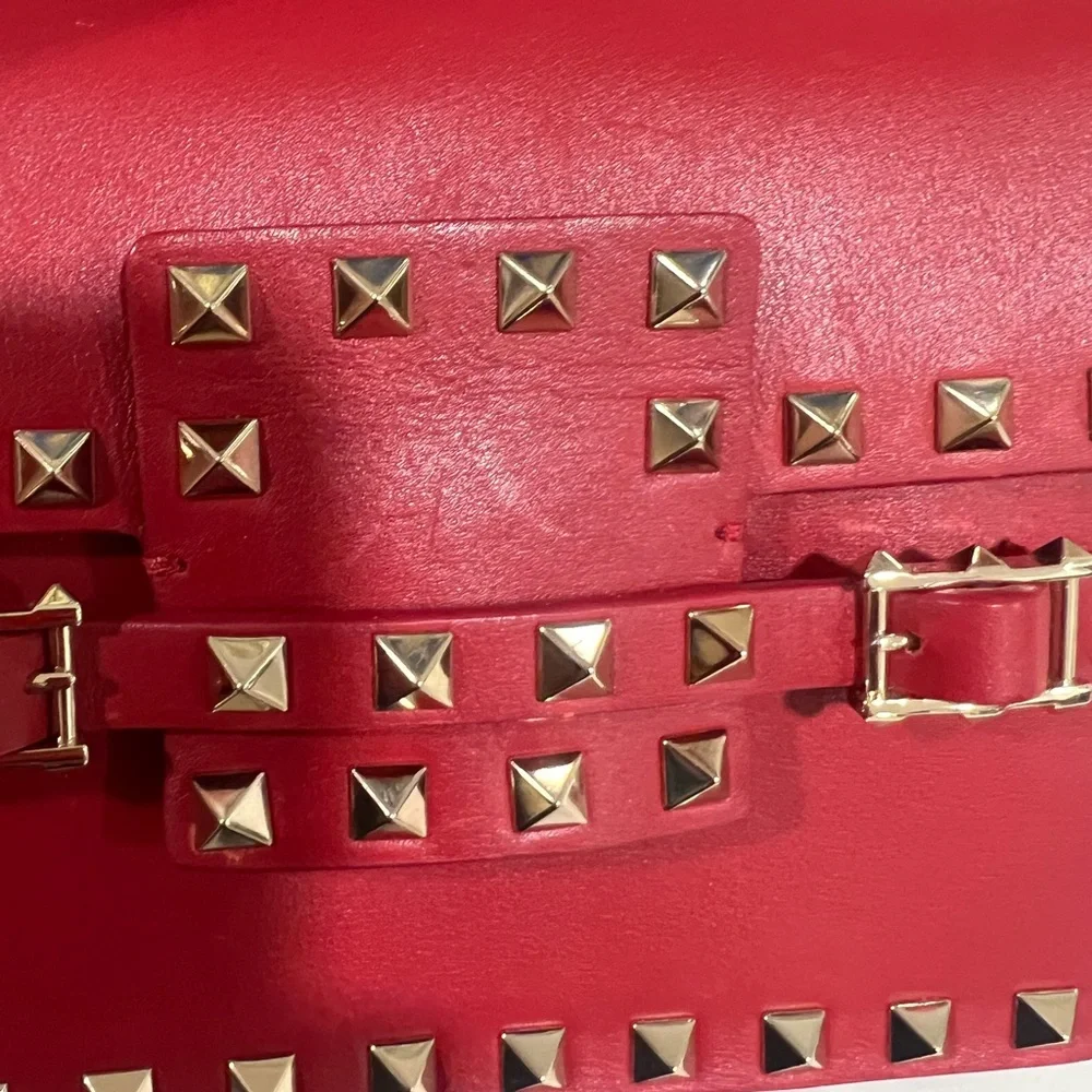 💯 Authentic Valentino Top Handle Rockstud HandBag - Picture 4 of 8